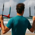 Barre kitesurf soft o rigide: quale scegliere per un controllo superiore anche con vento instabile